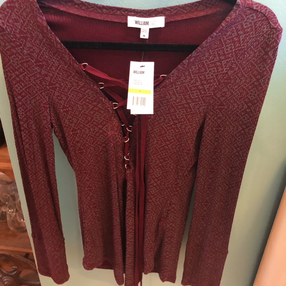 NWT red patterned lace up shirt